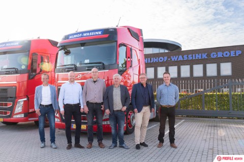 2109 Nijhof-Wassink-Heuver-Profile-groepsfoto-01