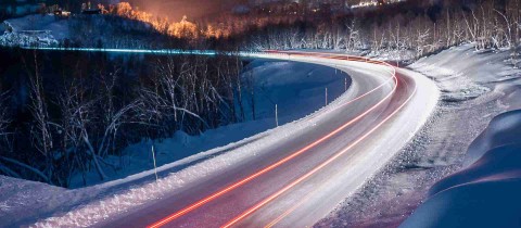 headerbeeld_truck_road_snow